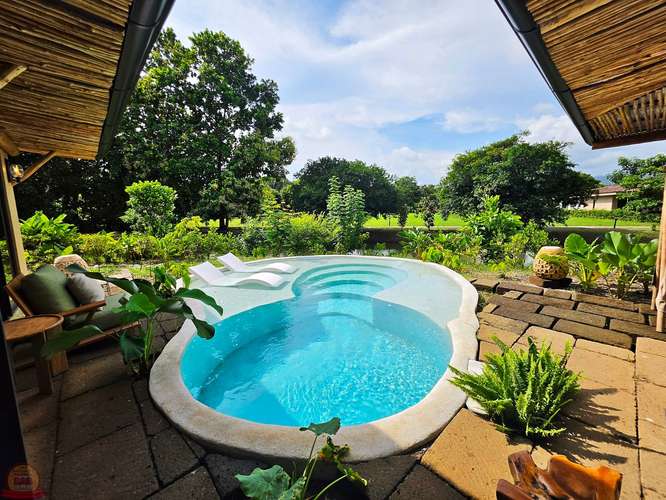 Casa de Lujo para estrenar en Místico Playa Hermosa | Piscina Privada y Vistas al Lago