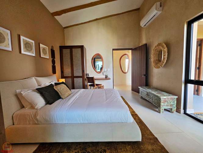 Casa de Lujo para estrenar en Místico Playa Hermosa | Piscina Privada y Vistas al Lago