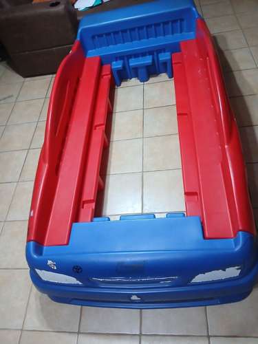 Cama step2  desarmable en muy buenas condiciones 