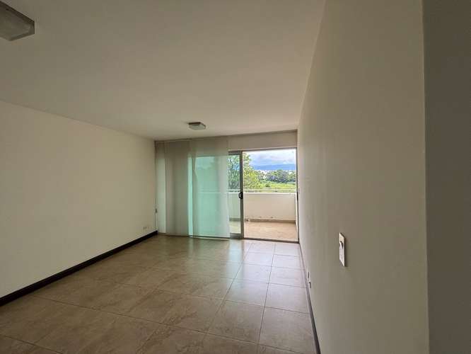 Apartamento en Torre robledal, Uruca. Con línea blanca.  - Imagen 5