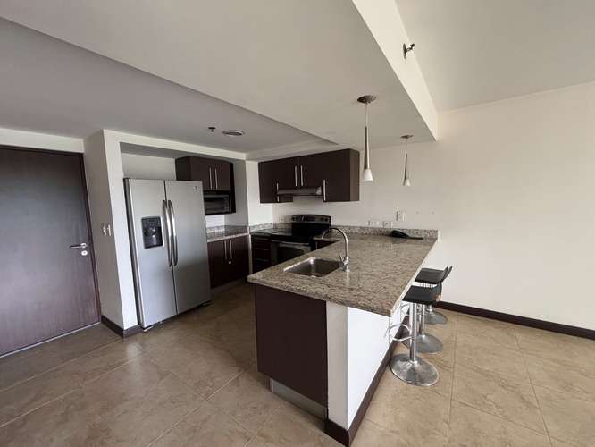 Apartamento en Torre robledal, Uruca. Con línea blanca.  - Imagen 10