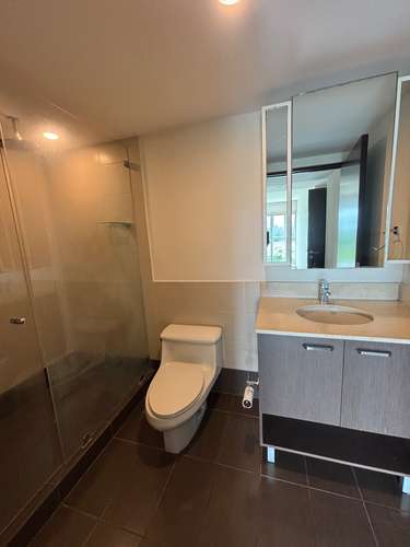 Apartamento en Torre robledal, Uruca. Con línea blanca.  - Imagen 2