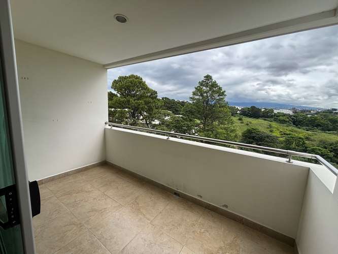 Apartamento en Torre robledal, Uruca. Con línea blanca.  - Imagen 8