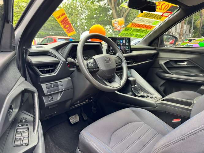 TOYOTA YARIS CROSS-2025-AUTO-SHIFT TRONIC- - Imagen 5