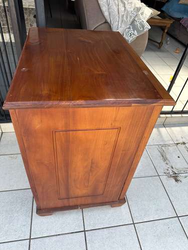 Mueble Auxiliar en CENÍZARO PESADO 