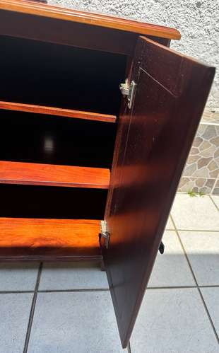 Mueble Auxiliar en CENÍZARO PESADO 