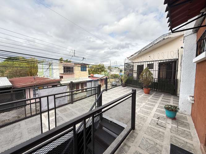 Casa en San Francisco de Dos Ríos de Tres Niveles  - Imagen 1