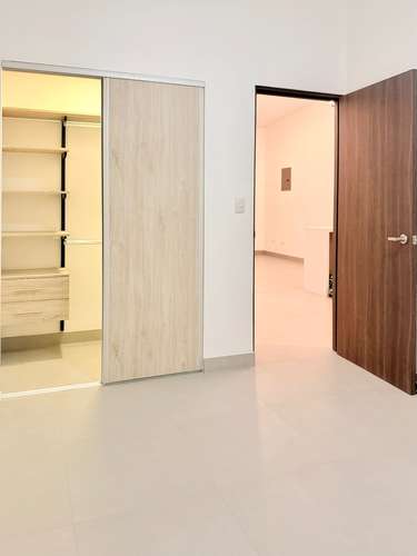 Amplio y moderno apartamento en Sto.Domingo, Heredia,en residencial seg24/7, incluye cable, internet y agua