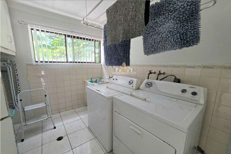 Apartamento moderno de 2 habitaciones en Guachipelín Norte de Escazú, amueblado o sin amueblar, con piscina y jacuzzi