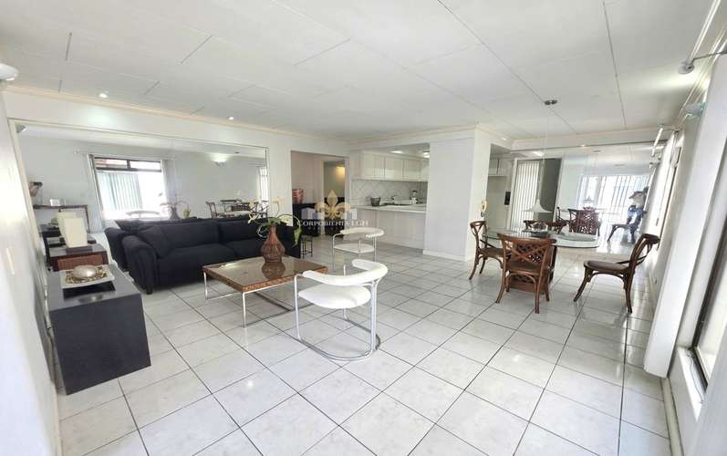 Apartamento moderno de 2 habitaciones en Guachipelín Norte de Escazú, amueblado o sin amueblar, con piscina y jacuzzi