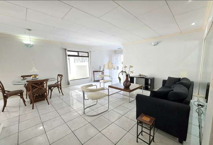 Apartamento moderno de 2 habitaciones en Guachipelín Norte de Escazú, amueblado o sin amueblar, con piscina y jacuzzi