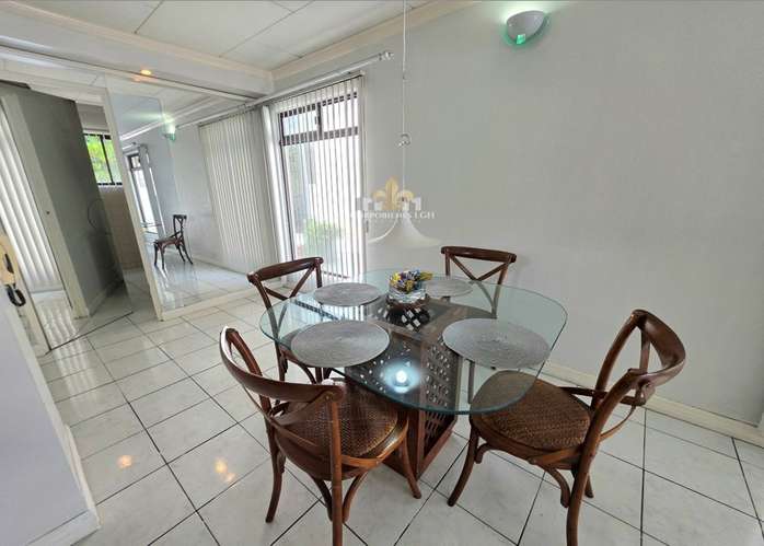 Apartamento moderno de 2 habitaciones en Guachipelín Norte de Escazú, amueblado o sin amueblar, con piscina y jacuzzi