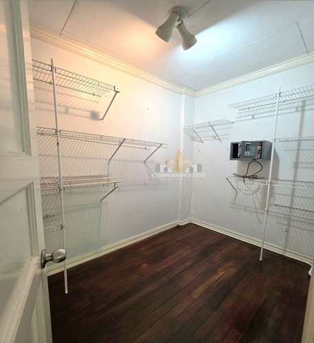 Apartamento moderno de 2 habitaciones en Guachipelín Norte de Escazú, amueblado o sin amueblar, con piscina y jacuzzi