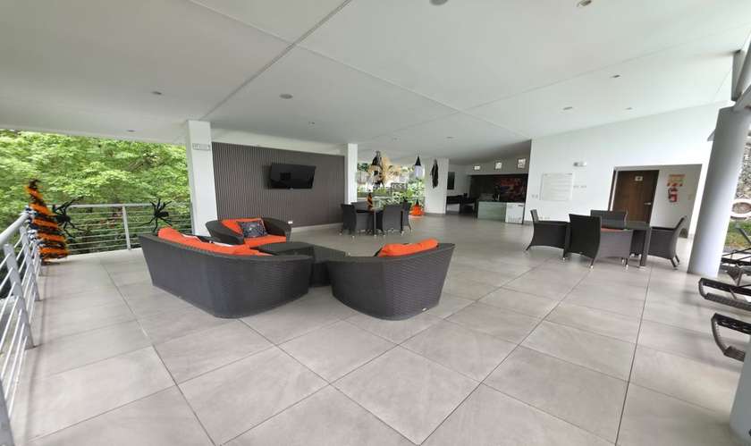 Espectacular Townhouse de 3 Niveles en Jaboncillo | Escazu  - Imagen 18