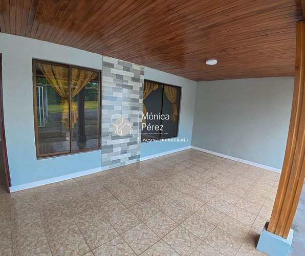 CASA COMPLETAMENTE REMODELADA EN RESIDENCIAL - SARCHÍ - Imagen 3