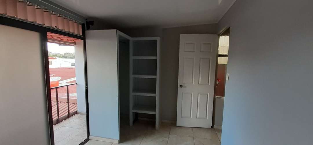 Apartamento de 1 dormitorio en alquiler en Barreal de Heredia – 280.000 - Imagen 2
