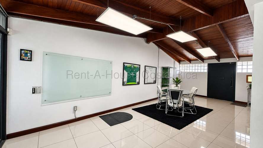 Casa en venta | Uso Mixto y Amplios Espacios | Los Yoses, San Pedro - Imagen 3