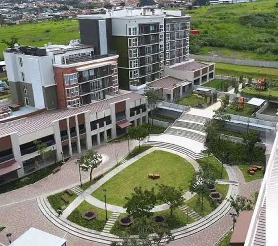 Apartamento en alquiler en Heredia, La Aurora: 2 habitaciones, línea blanca, con balcón y piscina