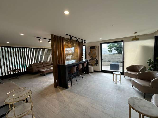 ALQUILER APARTAMENTO DE LUJO CON LINEA BLANCA - ROHRMOSER - Imagen 17