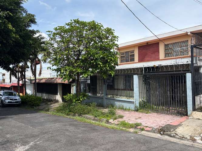 OPORTUNIDAD DE INVERSIÓN / REMODELACIÓN / PAVAS/SAN JOSÉ  - Imagen 2