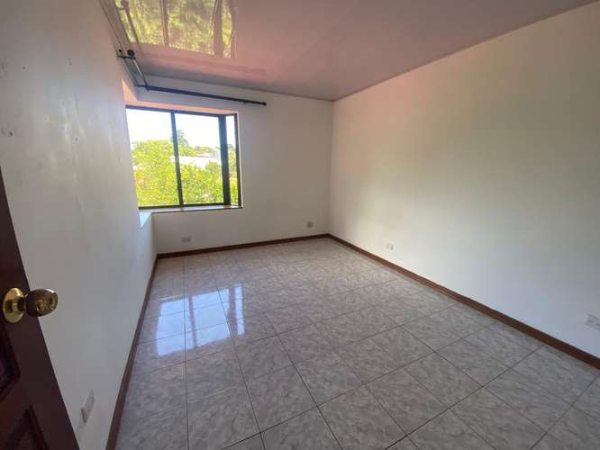 Alquiler / Casa tipo townhouse / La Campiña / Patio / Area de Parrillera - Imagen 8