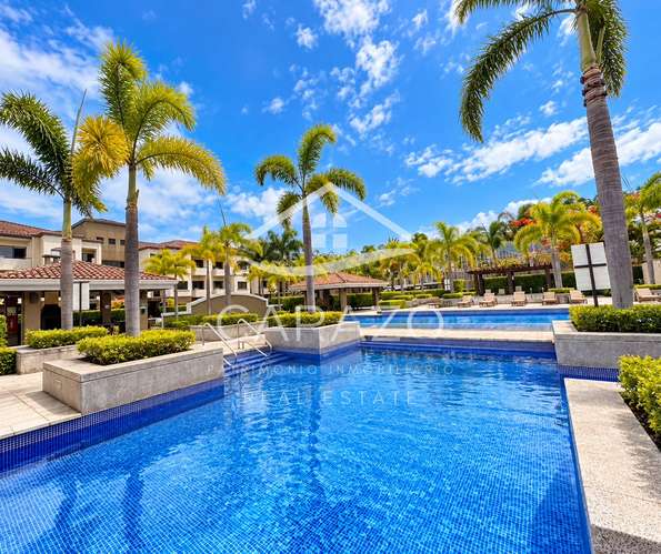 Hermoso Penthouse en alquiler en Condominio Montesol, Santa Ana
