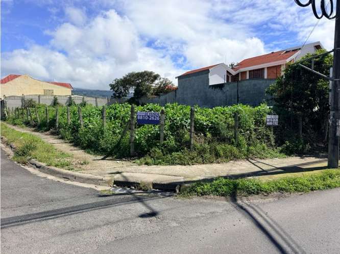 Venta de lote en Cartago de uso mixto, Boulevard del Molino