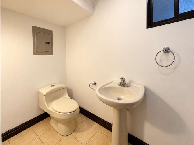 Alquiler de casa en Santa Ana, Pozos - En condominio - Imagen 6