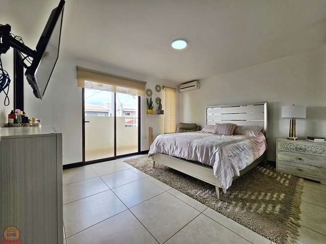 Casa en Venta en Condominio Avenir, Santo Domingo de Heredia | 3 Dormitorios + Oficina | $298.000