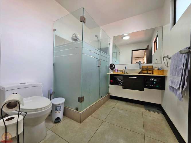 Casa en Venta en Condominio Avenir, Santo Domingo de Heredia | 3 Dormitorios + Oficina | $298.000