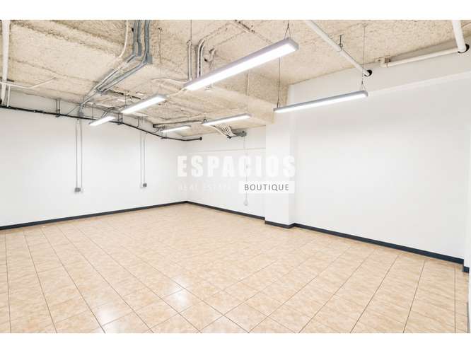 ALQUILER DE LOCAL COMERCIAL EN PLAZA ANTARES EN SAN PEDRO - Imagen 6