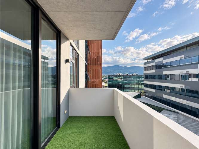 Apartamento en Alquiler Escazu Village Linea Blanca Disponible Ya - Imagen 7