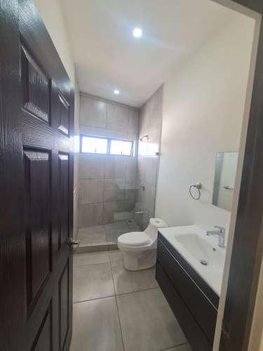 Alquiler de apartamento en 1 nivel, sin gradas - Imagen 7