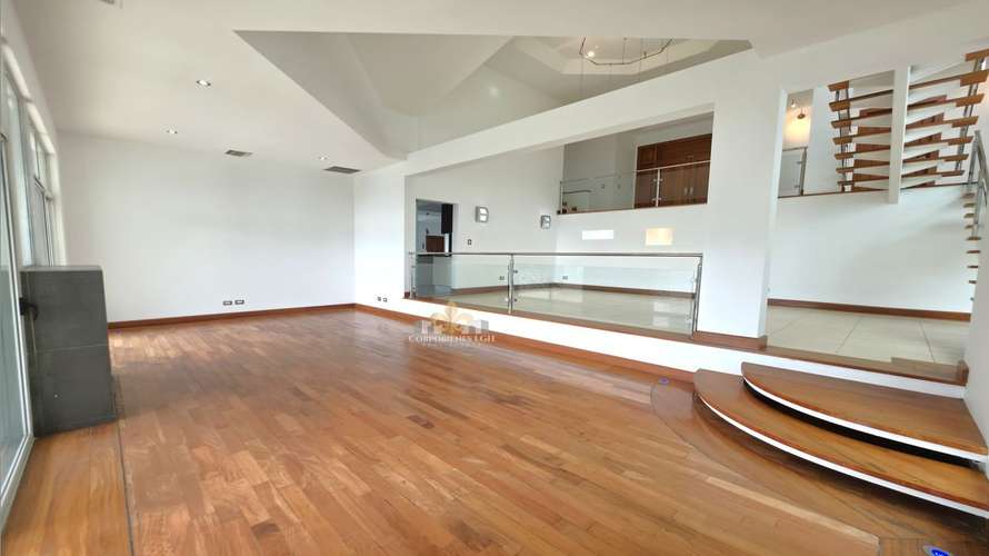 Se Vende Casa de Lujo de 550 m² con Terrazas y Vistas | Guchipelin Norte Escazú, San José - Imagen 5