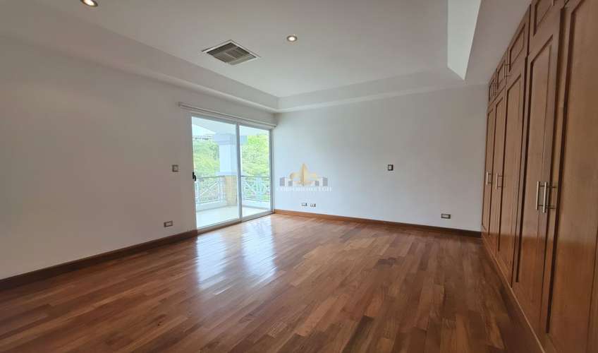 Se Vende Casa de Lujo de 550 m² con Terrazas y Vistas | Guchipelin Norte Escazú, San José - Imagen 13