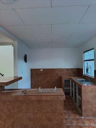 Alquilo apartamento en Liberia, ubicación estratégica, dos plantas, dos dormitorios, parqueo para dos vehículos - Imagen 8