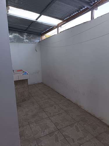 Alquilo apartamento en Liberia, ubicación estratégica, dos plantas, dos dormitorios, parqueo para dos vehículos - Imagen 7