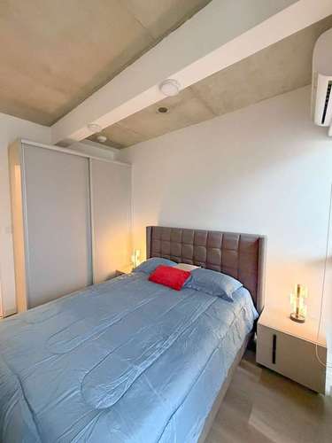 Escazu Village! Apartamento amueblado de 2 habitaciones / balcón