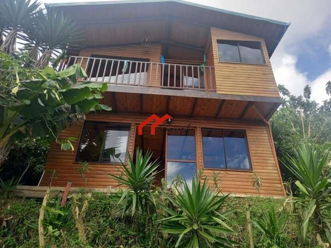 Venta de Cabaña tipo Quinta, Pacayas, Cartago