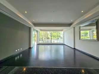 Apartamento en 1er nivel con terraza grande en Bello Horizonte Escazú