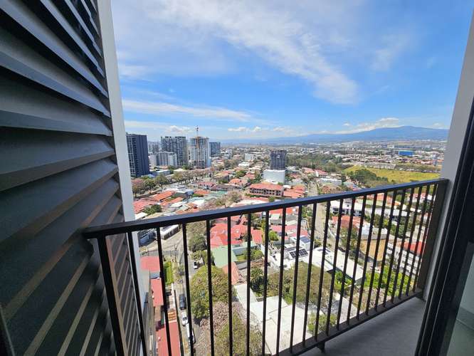 Alquiler de Apartamento - Torre Rohrmoser