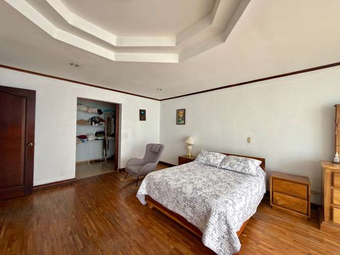 Venta de Casa en Moravia con 5 habitaciones - KM - Imagen 12