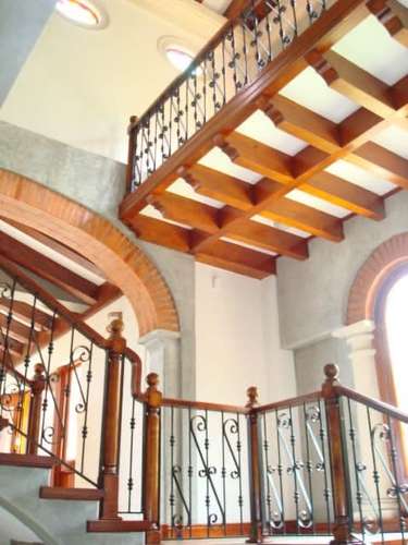 Alquiler de hermosa casa en san antonio de Escazu estilo toscana 
