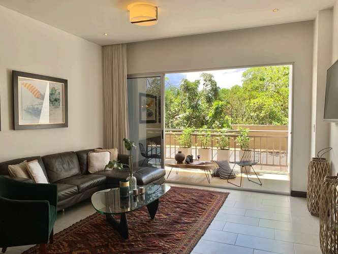 Viva Residences por PACO, amueblado, lujo-amplio 182m2, 3 hab, A/C, 2.5 baños, balcon, amenidades. 