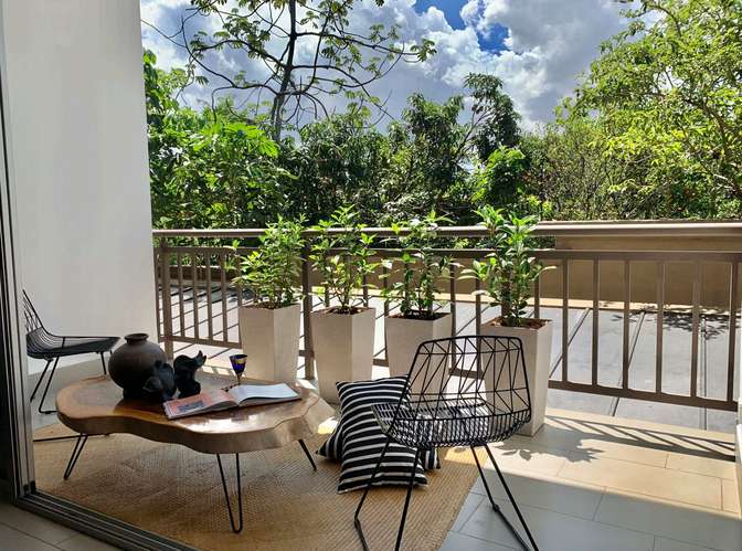 Viva Residences por PACO, amueblado, lujo-amplio 182m2, 3 hab, A/C, 2.5 baños, balcon, amenidades. 