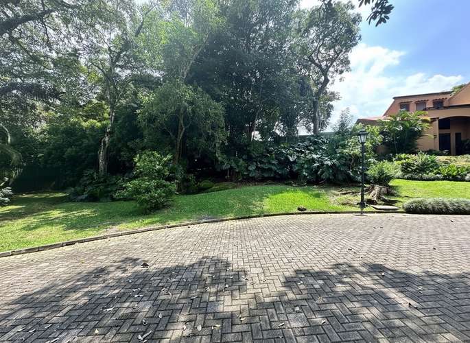Lote en Condominio Exclusivo  - Imagen 10
