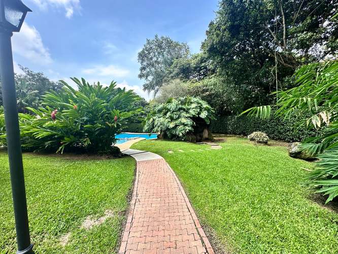 Lote en Condominio Exclusivo  - Imagen 8