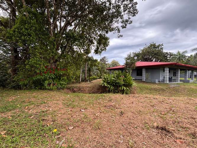 House with access to the San Carlos River, just 35 minutes from Arenal Volcano and La Fortuna.