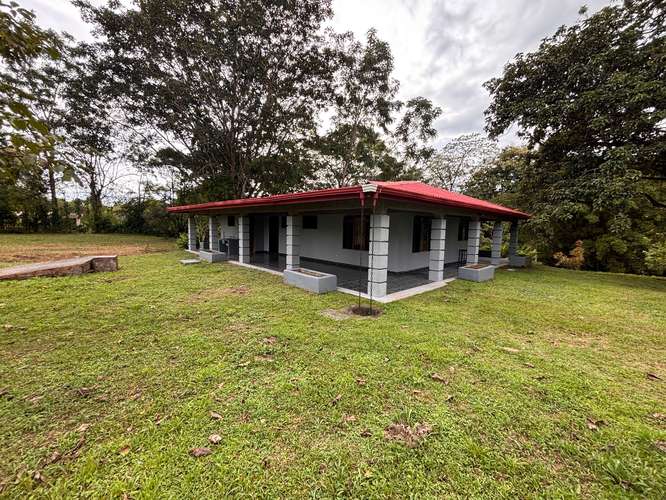 House with access to the San Carlos River, just 35 minutes from Arenal Volcano and La Fortuna.