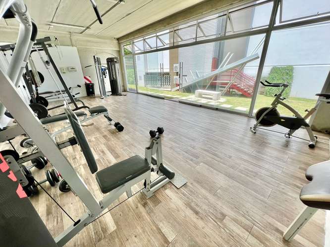 Apartamento NUEVO amplio de dos dormitorios en Heredia